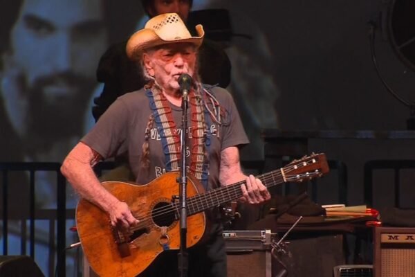 willie nelson to miss shows in nc