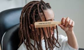 lange kam voor dreads